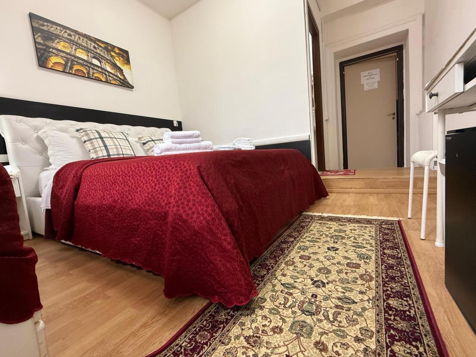 Hotel Sweety Rzym Zewnętrze zdjęcie