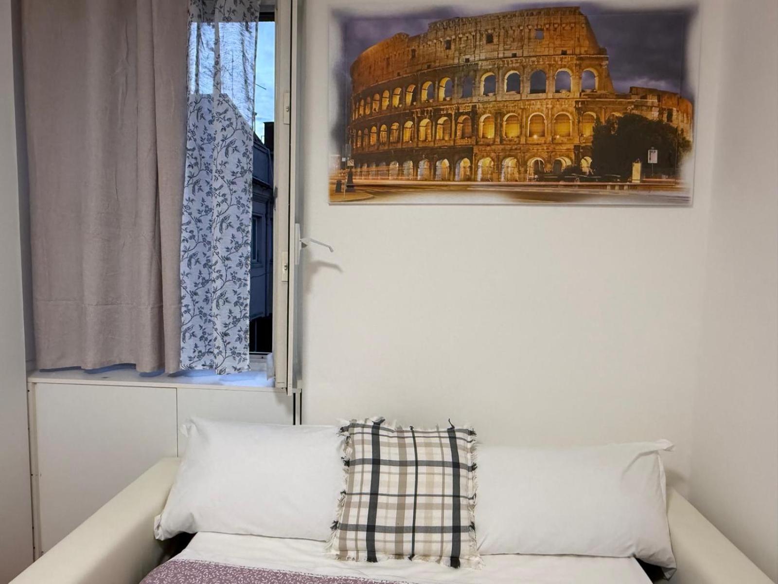 Hotel Sweety Rzym Zewnętrze zdjęcie