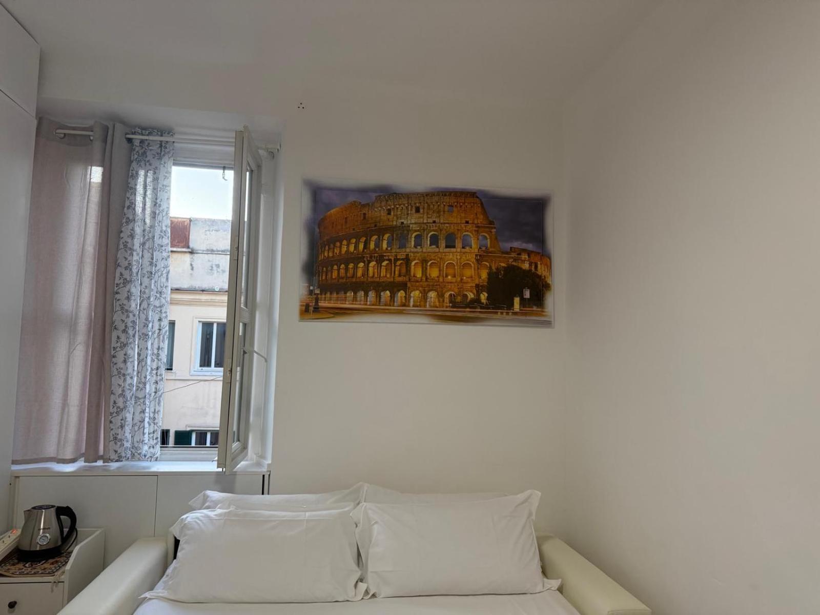 Hotel Sweety Rzym Zewnętrze zdjęcie